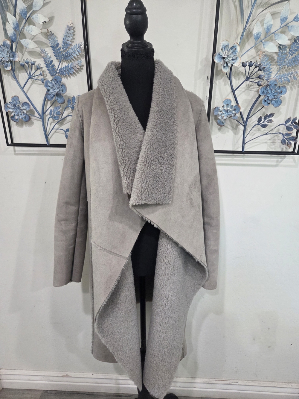 John + Jenn Light Gray Teddy Draped Open-Front Jacket
